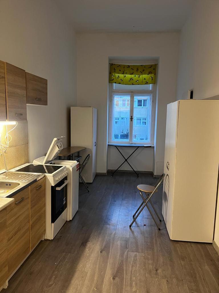 Fantomas*** City Center Apartments No2 3Bedroom + Living Room Szombathely Exterior photo
